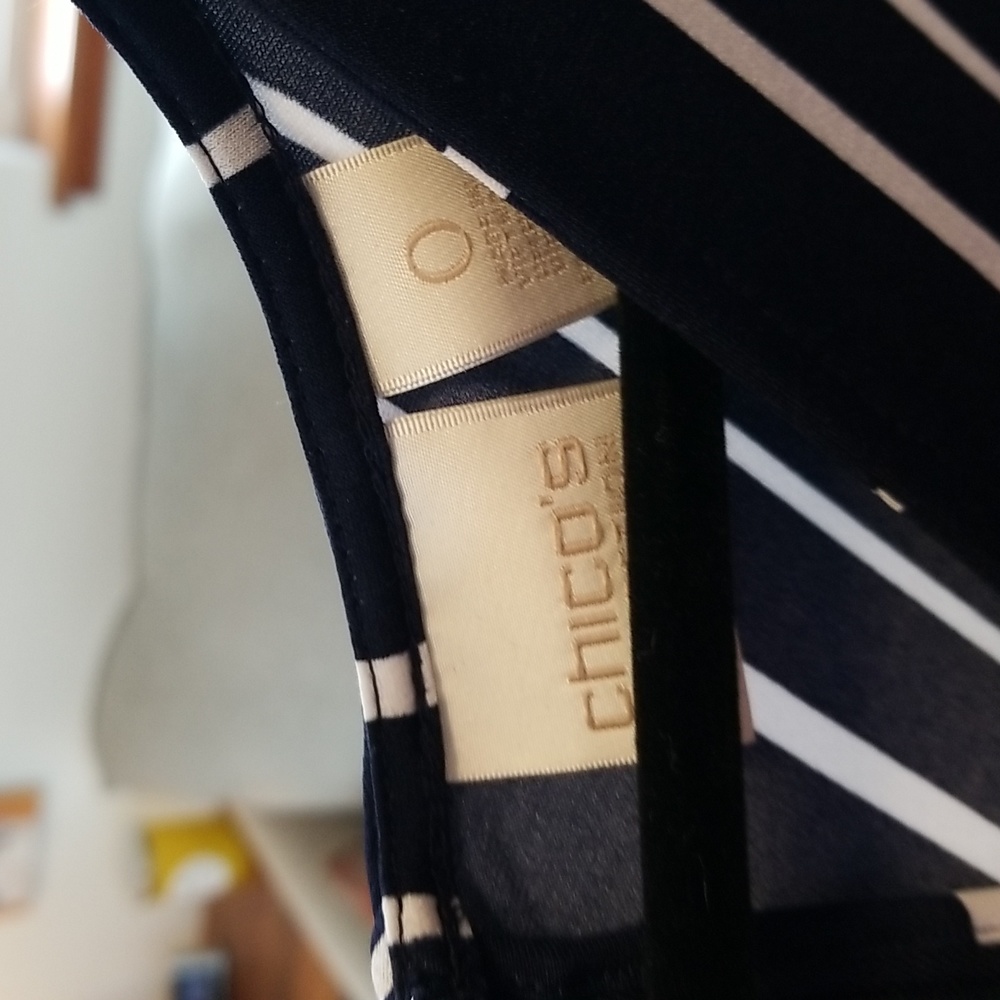 CHICO'S Tencil Wide Legged Jumpsuit Navy Size 0 - Picture 2 of 6